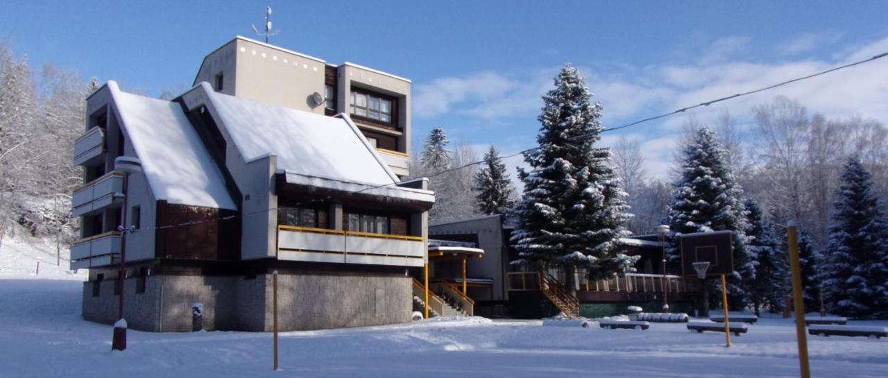 Hotel Ceska Farma Dolni Dvur Luaran gambar